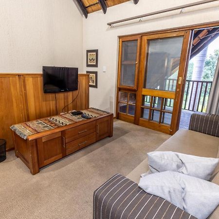 Legend Safaris 257B - In Kruger Park Lodge Hazyview Exteriör bild